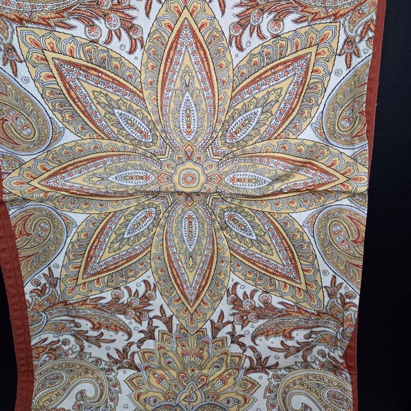 Maison D'Hermine Mandala Floral Table Runner 66x14 100% Cotton Made In India - Picture 2 of 10